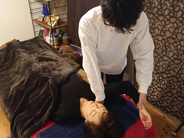 直 整体院の「ボディシェイキングファシア（BSF)整体」 施術時間 60分間サービスの画像