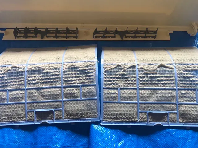 丁寧な対応でエアコンもリフレッシュ！２名作業でスピーディ洗い！サービスの画像