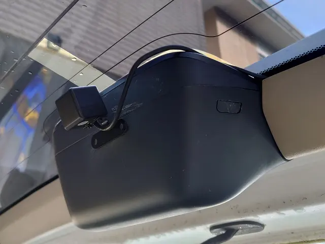 ドライブレコーダー取付します！サービスの画像