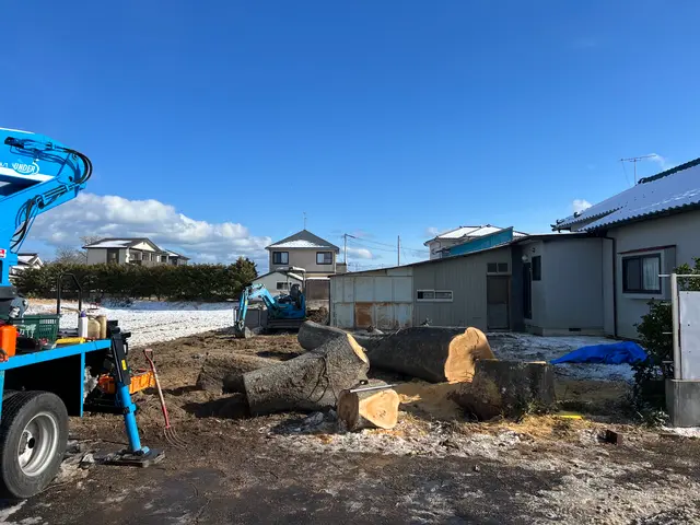 安心実績！安全とスピードを兼ね備えた庭木伐採・抜根サービスサービスの画像