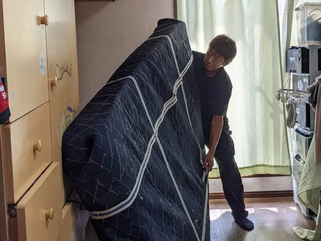 フリマ等で売り買いした物格安配達いたします。冷蔵庫は高さ150センチ迄積めます。サービスの画像