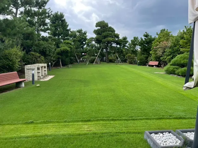 芝生施工をわかりやすく丁寧に、仕上がりまで寄り添いますサービスの画像