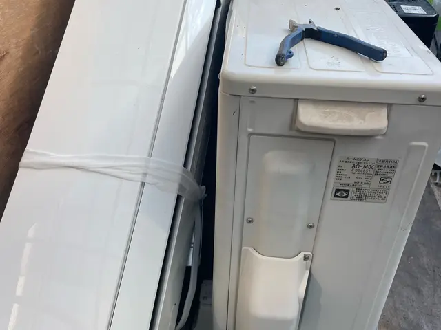 まずは【サービスについて質問する】から回収物のお写真をお願いします。スピード対応サービスの画像