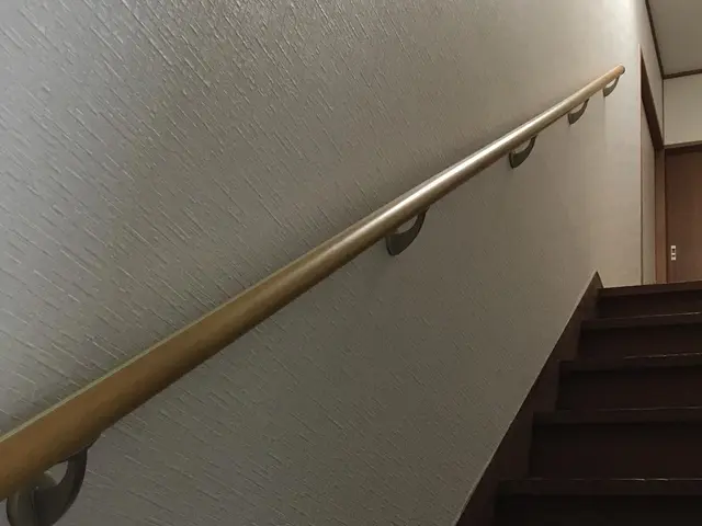 手すり取り付けサービスサービスの画像