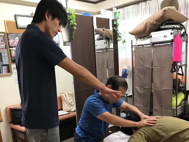 辛いコリや痛みにピンポイント！国家資格者による「トリガーポイント出張整体」サービスの画像