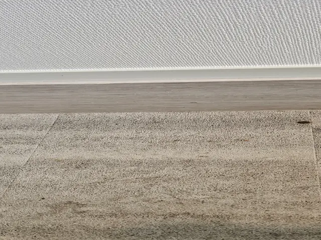 自社スタッフによる丁寧な作業で美しい仕上がりを実現！プロの床補修サービスサービスの画像