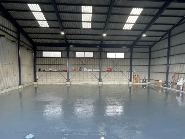 大手での経験を活かした高品質な施工を、外注なしの自社スタッフがご提供。サービスの画像