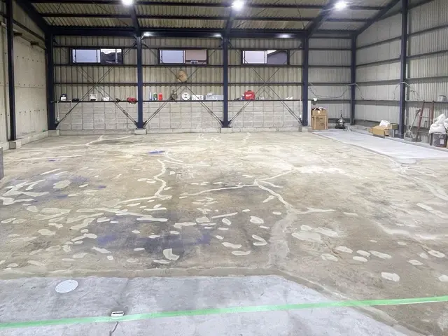 大手での経験を活かした高品質な施工を、外注なしの自社スタッフがご提供。サービスの画像