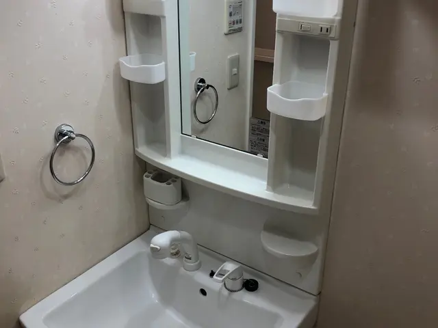 引っ越しシーズン　退去後、入居前のご依頼に対応致します！サービスの画像