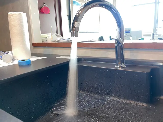 水栓交換は弊社に任せ下さい、お客様が毎日使用する水回りのお手伝いをさせて頂きますサービスの画像