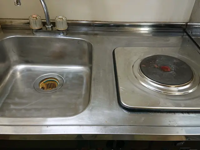 ハウスクリーニング士のキッチンクリーニングサービスの画像