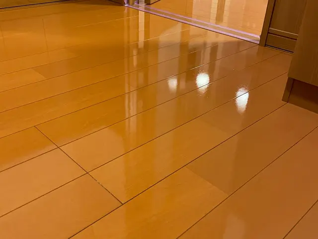 【フロアコーティング専門店】《グリップ力・高光沢・高耐久》UVコーティングサービスの画像