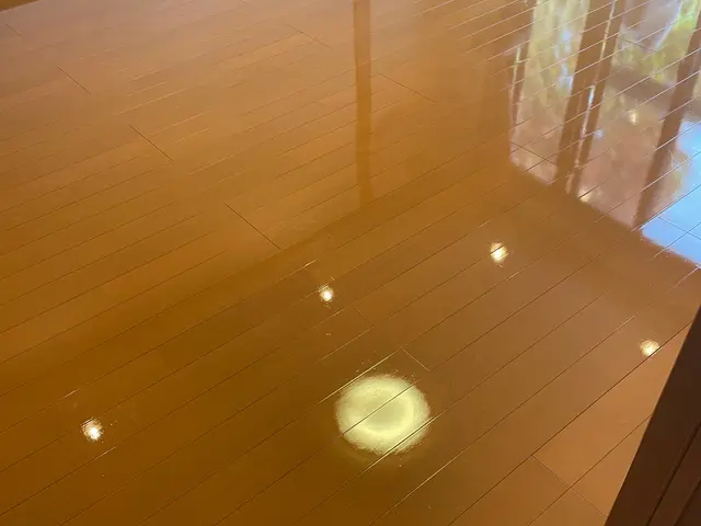 【フロアコーティング専門店】《グリップ力・高光沢・高耐久》UVコーティングサービスの画像