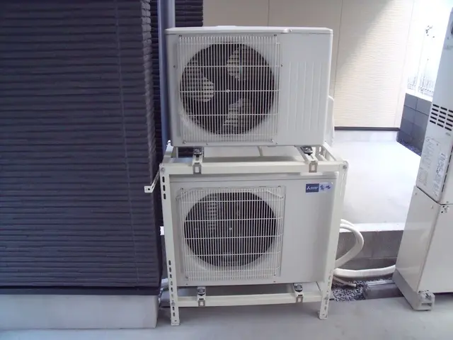 エアコン設置工事経験30年の店長がお伺いし、ご対応させていただきます。サービスの画像