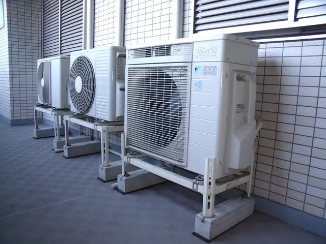 エアコン設置工事経験30年の店長がお伺いし、ご対応させていただきます。サービスの画像