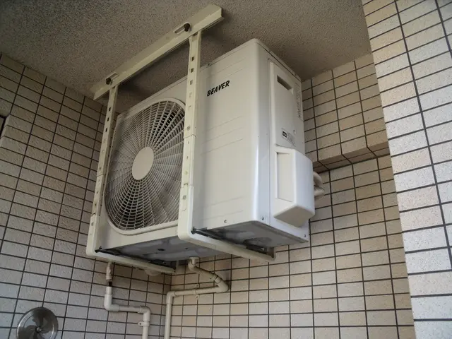 エアコン設置工事経験30年の店長がお伺いし、ご対応させていただきます。サービスの画像