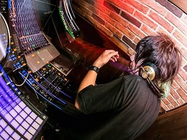 【40代から始めるDJ】DJの基礎からデビューまで完全サポートレッスンサービスの画像