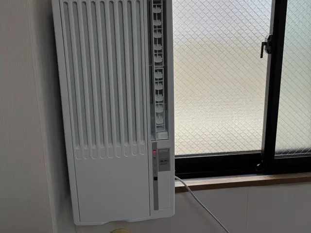 窓用エアコン取り付けならお任せ下さい！窓用エアコンのクリーニングも可能です◎サービスの画像