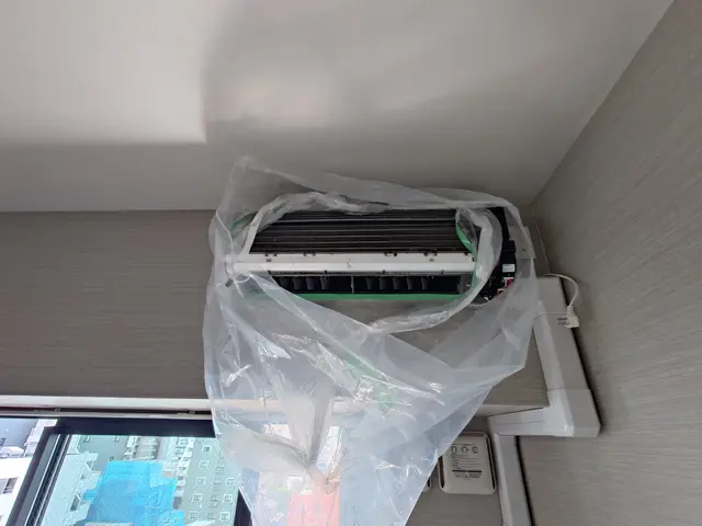 エアコンクリーニングします！サービスの画像