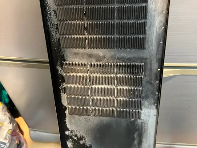 【女性スタッフ同行可能】自信の自社施工◎作業は2人、料金1人分、品質2倍サービスの画像