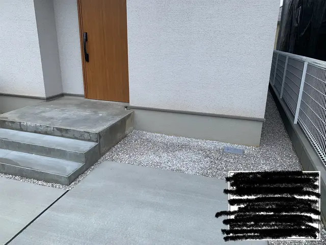 もう雑草ヤダー！見てくれてありがとうございます！砂利　敷きます！サービスの画像