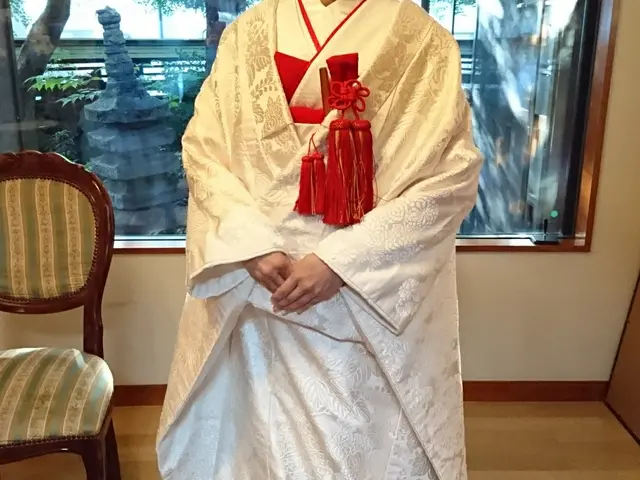 松戸市内のみ、7時開始卒業袴、男性、訪問着お着付けいたします。