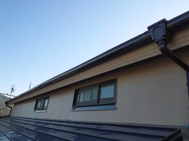 ＜年中無休＞まかせて安心！実績20年以上！雨樋修理も当店へお任せください！サービスの画像