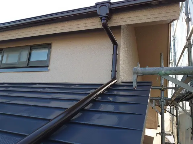 ＜年中無休＞まかせて安心！実績20年以上！雨樋修理も当店へお任せください！サービスの画像