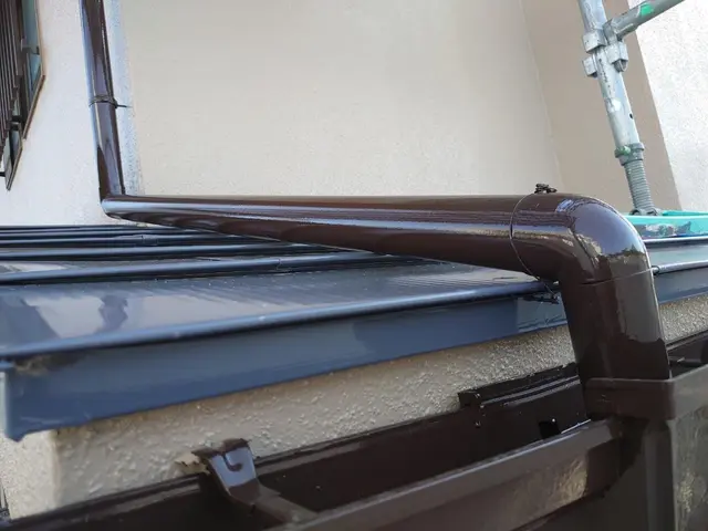 ＜年中無休＞まかせて安心！実績20年以上！雨樋修理も当店へお任せください！サービスの画像