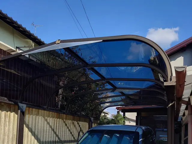 カーポートの設置工事サービスの画像