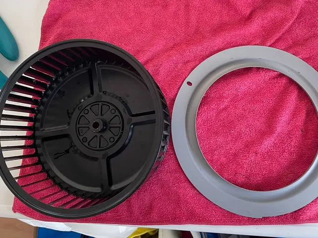 【単品より断然お得！キッチン＋換気扇の2点セット】サービスの画像