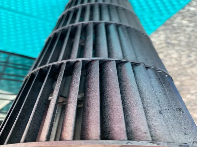 背抜きフル分解エアコンクリーニングサービスの画像