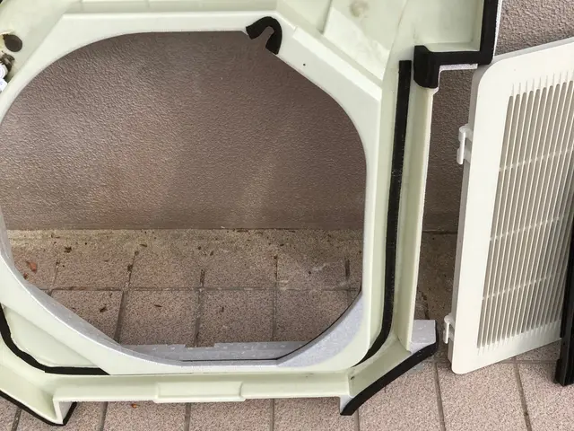 国家資格技能士が施行します！◆人や素材にも優しいエコ洗剤◆損害保険加入済み!サービスの画像