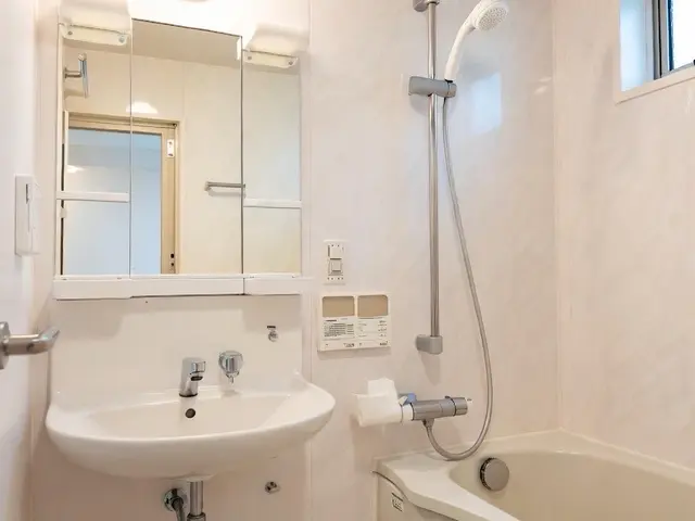 【地域密着店】豊富な経験と知識で安心！仕上がり重視で丁寧に施工いたします！サービスの画像