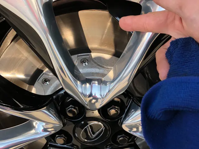 スダッドレスタイヤ交換・出張費込み(当日予約、作業可能)サービスの画像