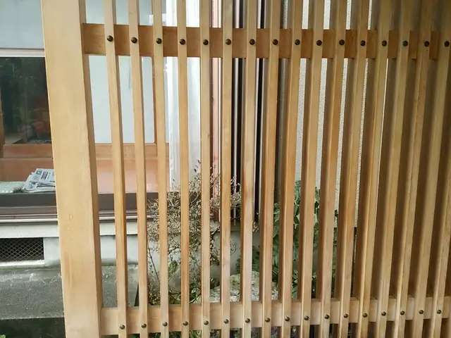 白木洗いのプロにお任せ下さい、和室.玄関ポーチ等、経年劣化や汚れを美しく！サービスの画像