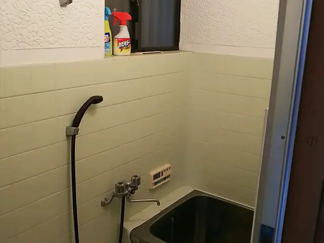 水回りコーキング打ち替えサービスの画像