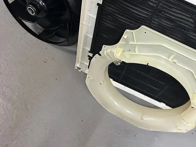 電気工事士による施工。年間2000台以上施工！法人取り引き多数あります。サービスの画像