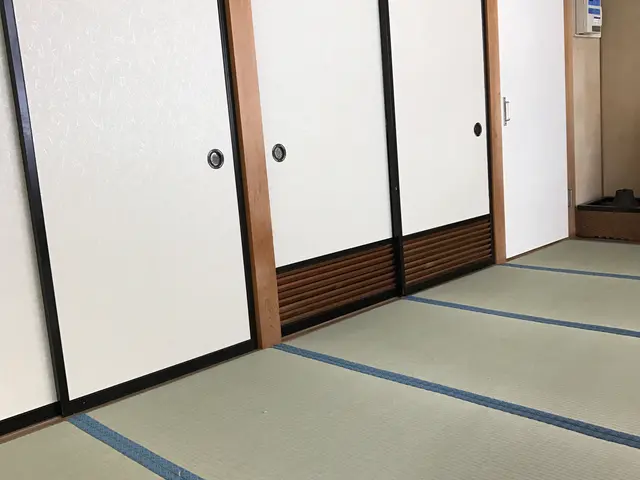 １４畳までは１日仕上げ！家具の移動も無料です！☆いぐさのいい香りを是非！！サービスの画像