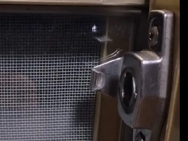 ◎年中無休◎予約から施工まで100%自社対応◎営業時間外も対応可能サービスの画像