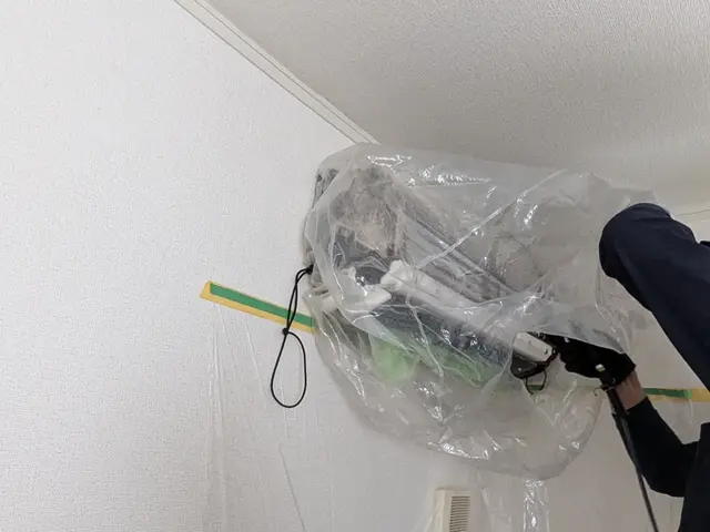 エアコンクリーニングはお任せあれ！徹底的にクリーニング致します！サービスの画像