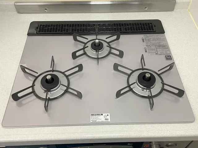 即日対応可能です。迅速に見積もり工事致します。店長の私が責任を持って対応します。サービスの画像