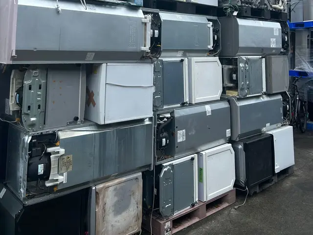 思いたったら即片付け&解決！ほぼ何でも回収可能☆2名体制☆買い取りも可！サービスの画像