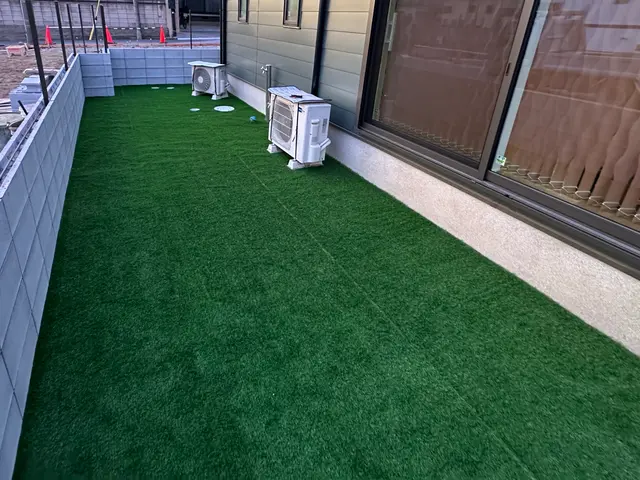 人工芝施工サービスの画像