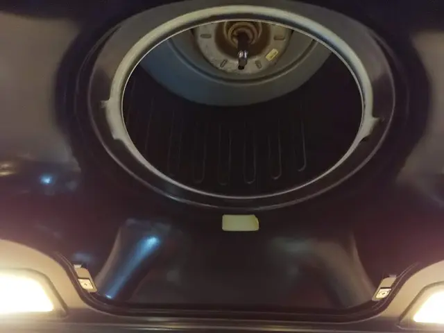 【作業外注一切なし】経験20年！損害保険加入済み！駐車場代お店負担します◎サービスの画像