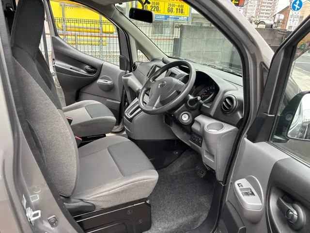 汚れたお車大歓迎是非お任せください！！日々の汚れを丸洗い！！サービスの画像