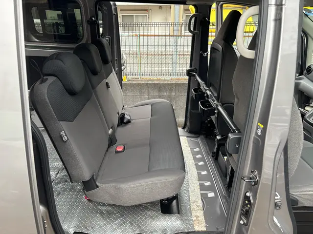 汚れたお車大歓迎是非お任せください！！日々の汚れを丸洗い！！サービスの画像