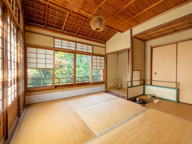 民泊施設、料理の写真、店舗内装、売り物件など、訴求力のある写真をプロが撮影！