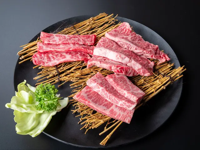 民泊施設、料理の写真、店舗内装、売り物件など、訴求力のある写真をプロが撮影！