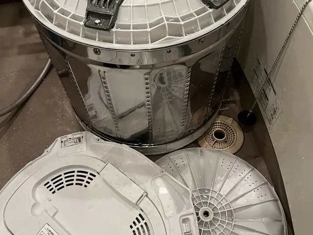 【完全分解高圧洗浄】　☆全メーカー対応可能☆洗濯パン、排水溝込みサービスの画像